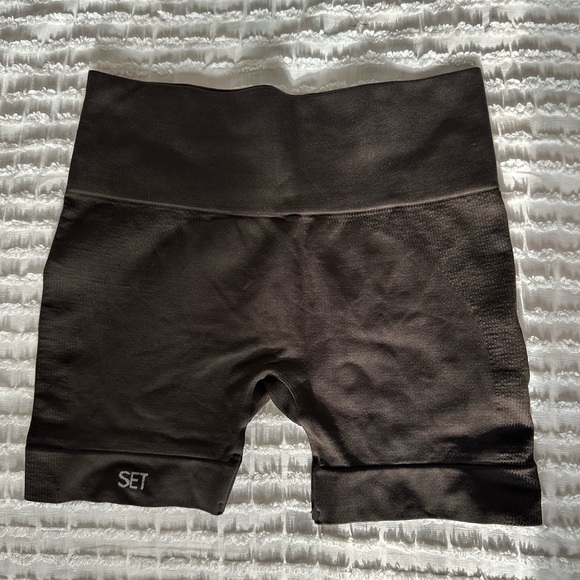 Women's Black Shorts - Picture 1 of 3